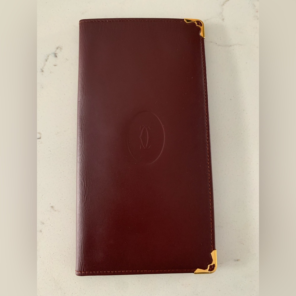 Cartier wallet!!!